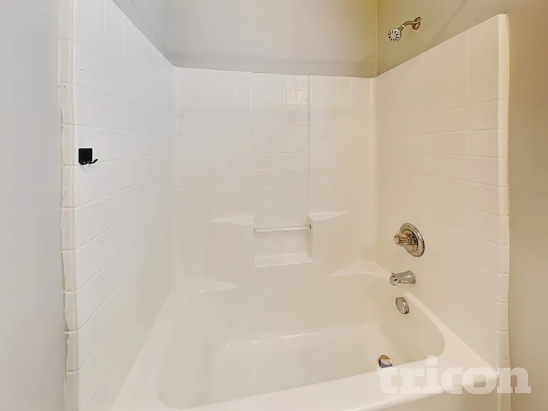 9517 Summer Furnace St — Photo 15