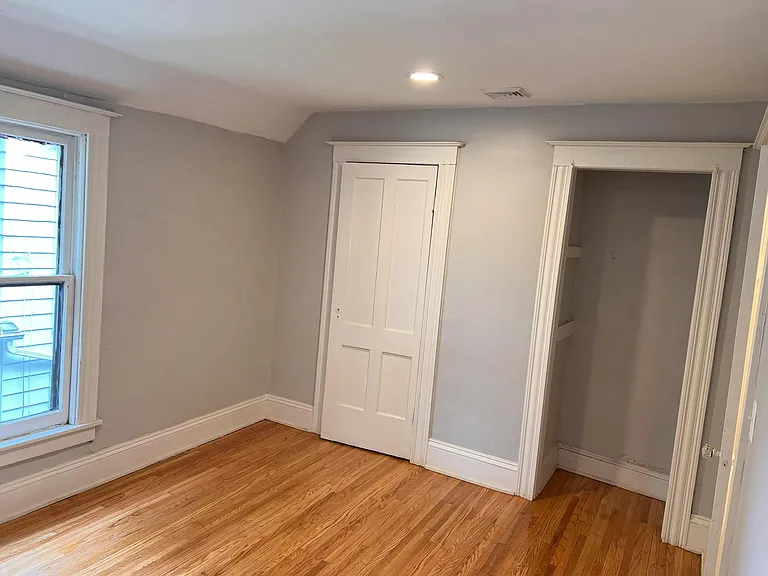 166 Linden St #2 — Photo 21