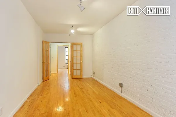 Rented by Citi Habitats | media 14