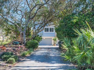 2139 Seminole Rd, Atlantic Beach, FL 32233