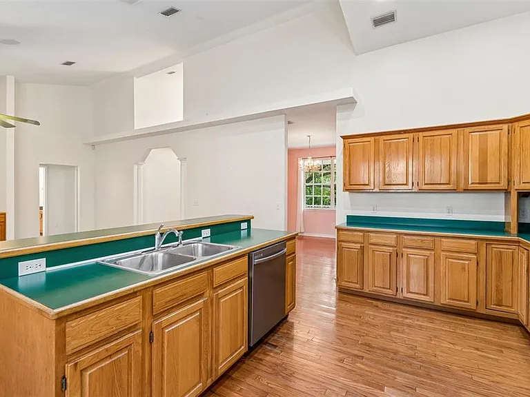 203 Cagle Rd — Photo 22