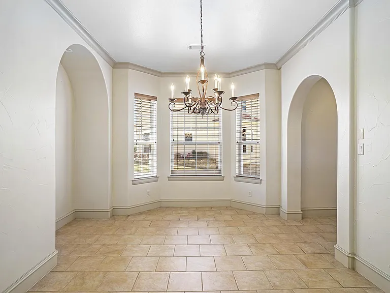 7713 Lakeview Cir — Photo 10