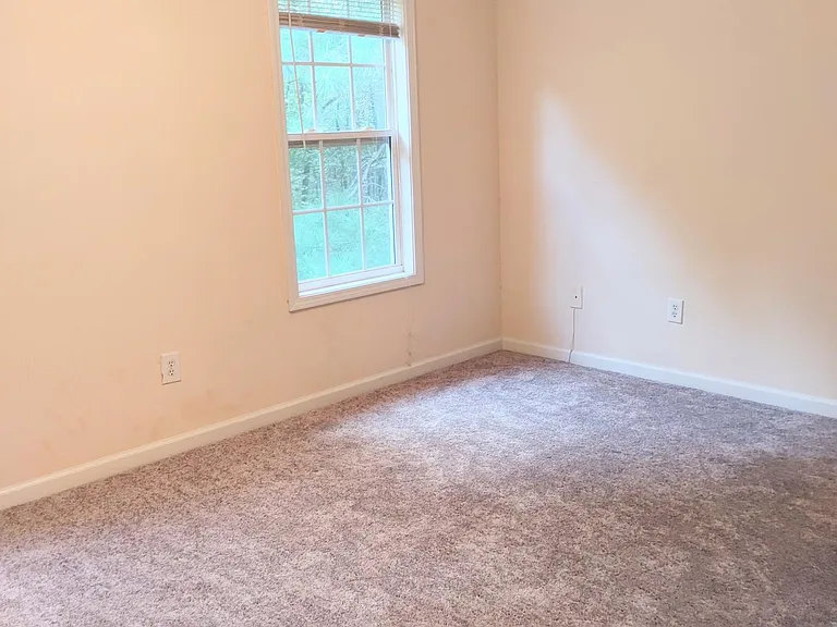 130 Picasso Dr — Photo 8
