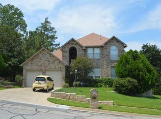 3500 Oak Bend Dr, Arlington, TX 76016
