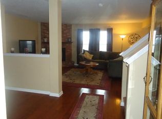 357 Sunburst Ln, Greenwood, IN