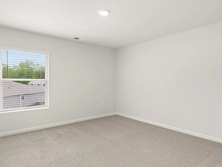 98 Babcock Dr NE — Photo 18