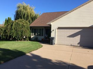 855 Doerfler Dr, Kimberly, WI 54136