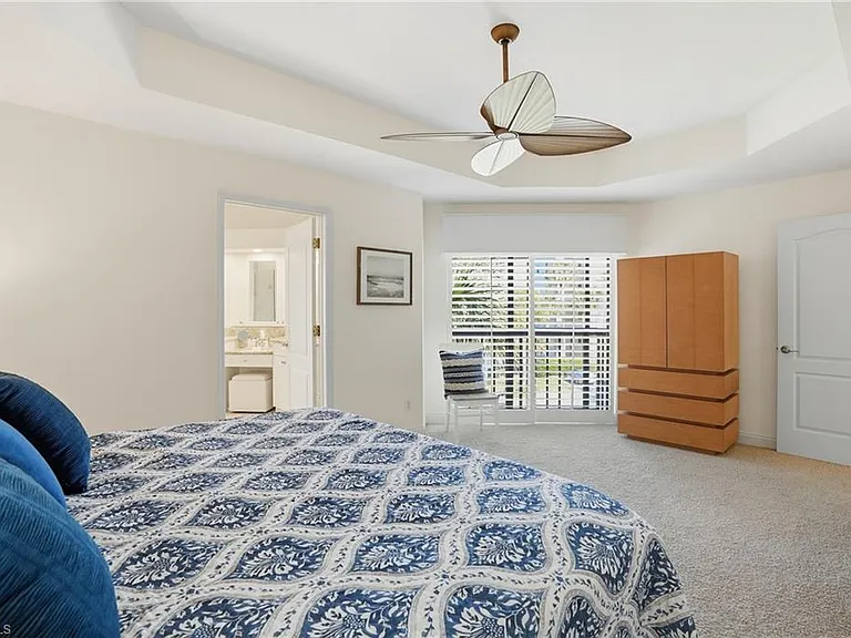 7048 Pelican Bay Blvd #C-302 — Photo 18