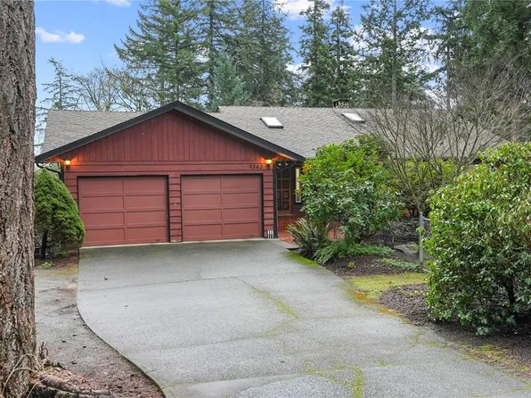 9343 Carnoustie Cres, North Saanich, BC V8L 5G7