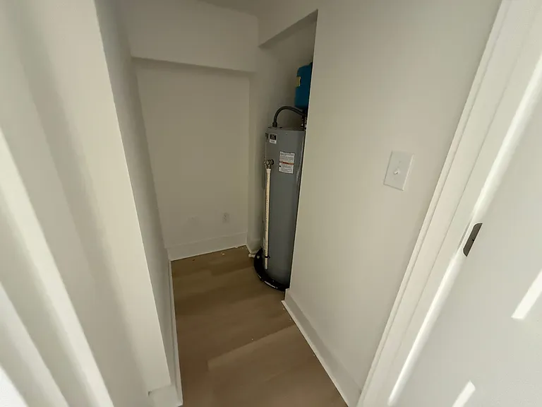 807 E Harrison Ave — Photo 5