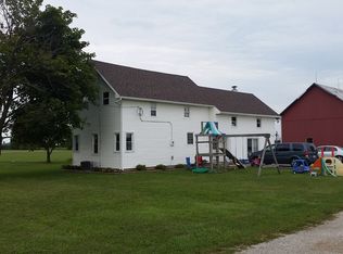 905 N Lickert Harder Rd, Oak Harbor, OH 43449