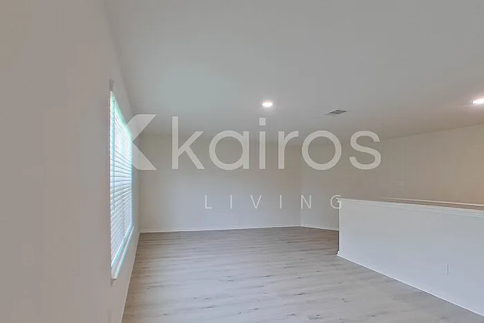 10631 Hillside Creek Dr — Photo 18