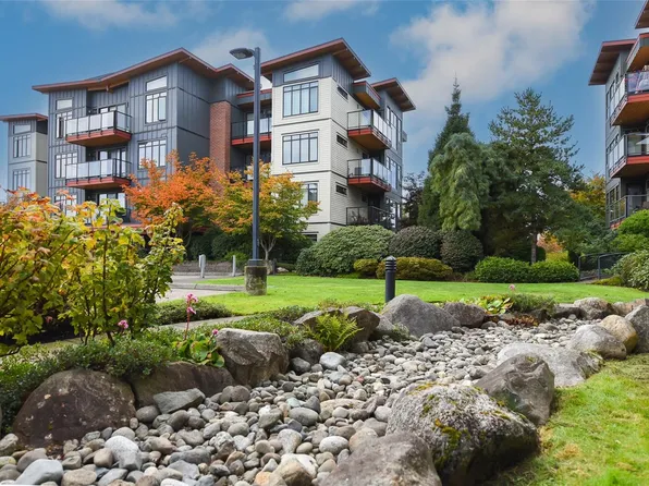 2300 Mansfield Dr #142, Courtenay, BC V9N 3S3