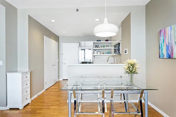 Sold by Corcoran | media 14