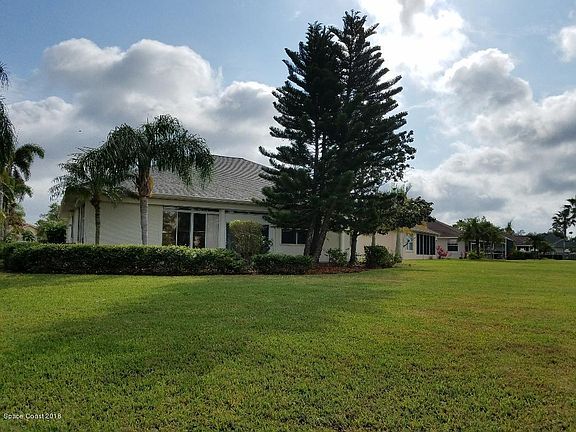 3rd image of 2115 Durban Ct