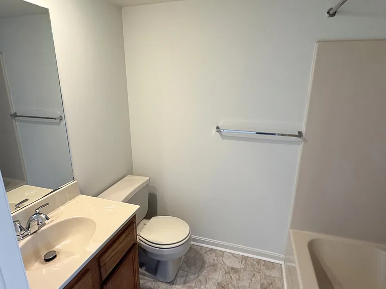 54 Westpointe Dr #54 — Photo 17