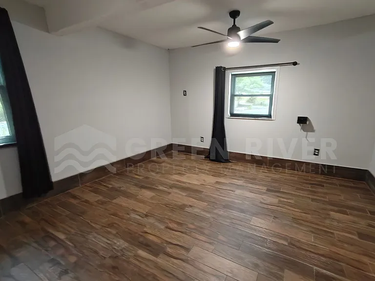 1549 Sonoma Ct — Photo 14
