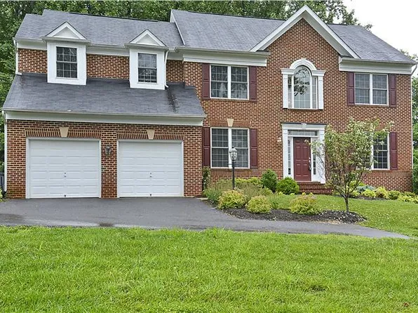 (undisclosed Address), Fairfax, VA 22032