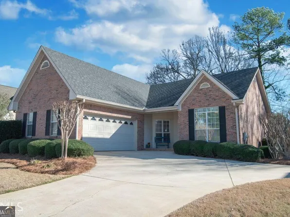 265 Fenwyck Cmns, Fayetteville, GA 30214