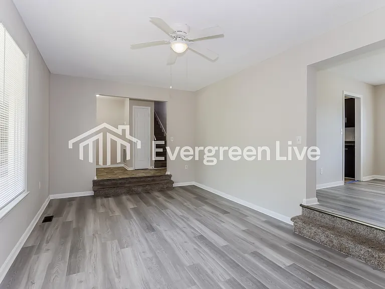 3122 Fieldstone Cir — Photo 6