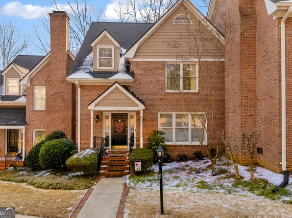 292 Wood Lake Dr, Athens, GA 30606