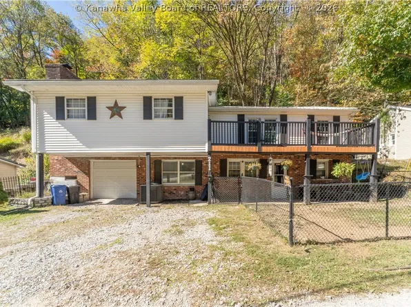 211 Snow Hill Dr, Charleston, WV 25311