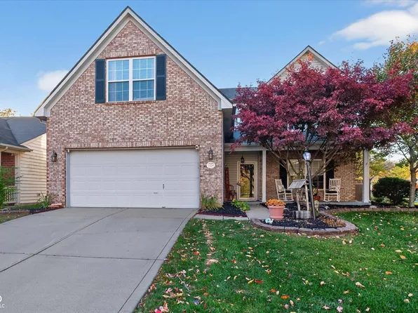 12304 Rambling Rd, Fishers, IN 46037