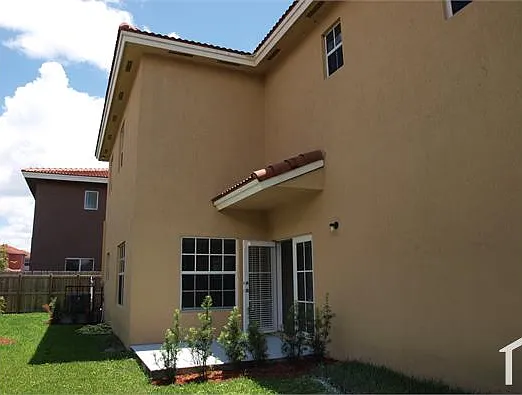 15610 SW 11th Ter