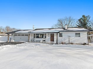 381 Keith Ave, Crystal Lake, IL 60014