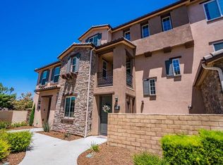 425 Stratus Ln UNIT 2, Simi Valley, CA 93065