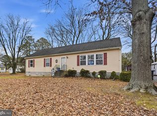 20725 Wilkins Ave, Rock Hall, MD 21661