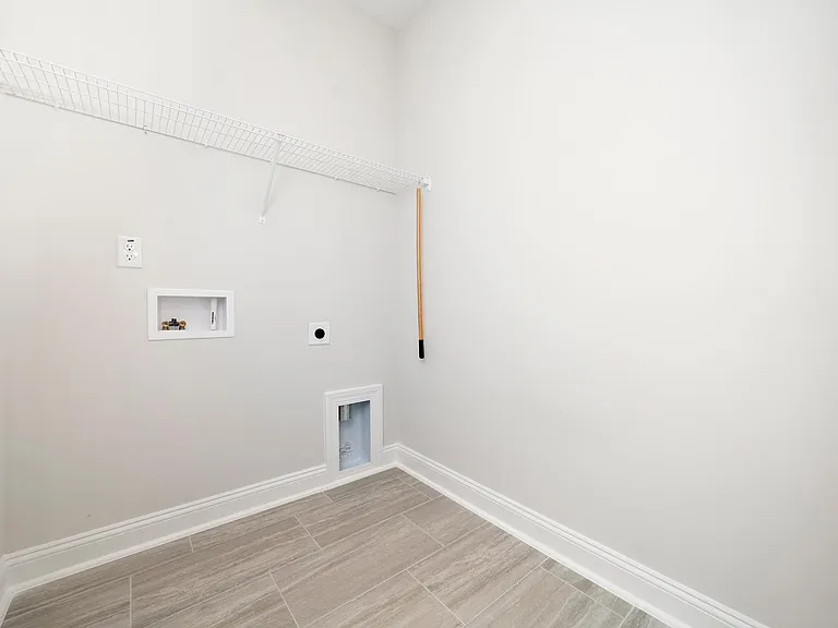 729 Cormiche Ln — Photo 20