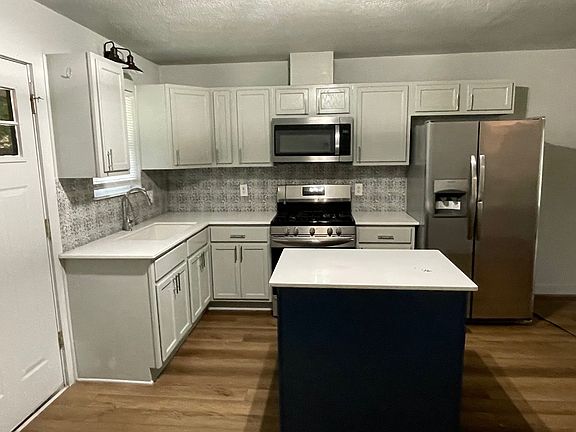 3rd image of 428 N Penelope St #426