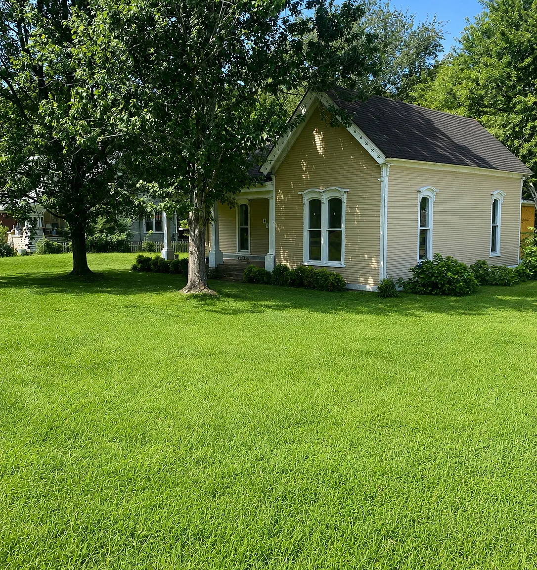2 bed, 2.5 bath, 1700 sqft, $1,700 — Photo 2