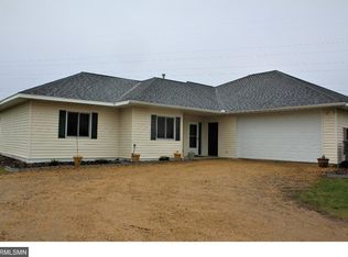 917 Daily Rd #A, Hudson, WI 54016