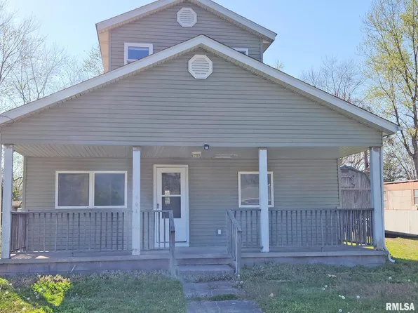 104 N Mannering St, Royalton, IL 62983