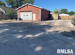 2200 S 9th St, Springfield, IL 62703