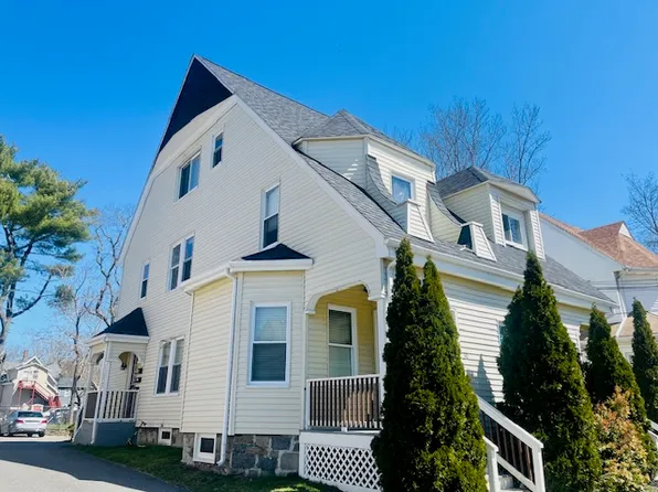 32 Newcomb Pl Floor 2, Taunton, MA 02780