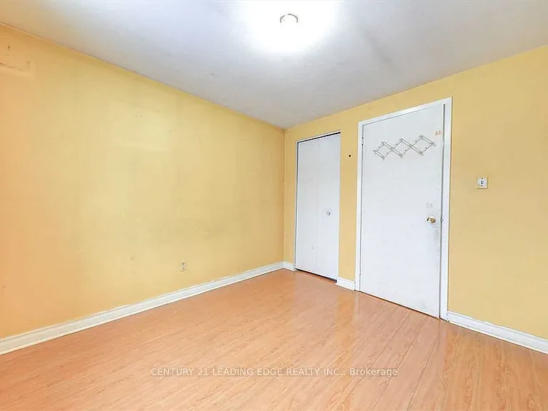45 Burkwood Cres — Photo 20