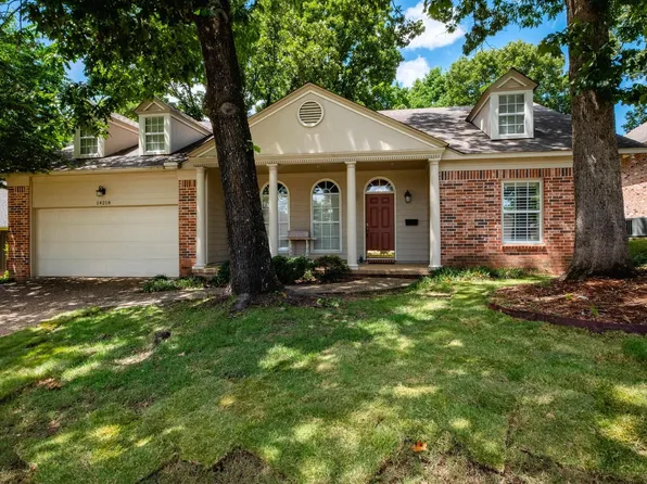 14218 Saint Michael Dr, Little Rock, AR 72211