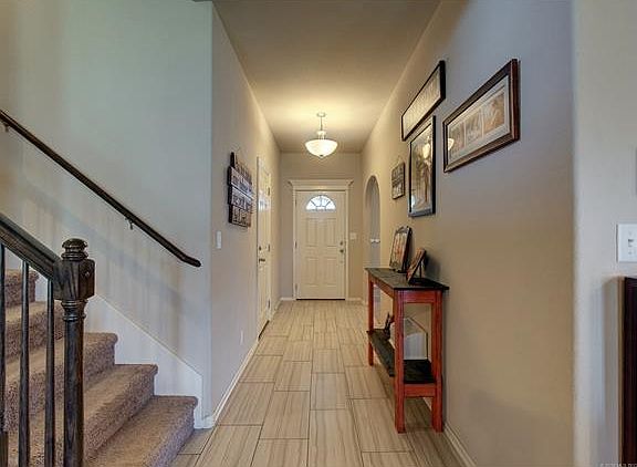 2nd image of 2512 W Winston St S