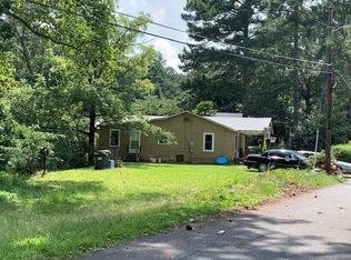 3110 Young Dr, East Pt, GA 30344
