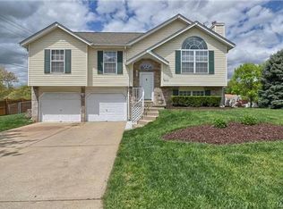 5155 Autumn Ridge Dr, Imperial, MO 63052