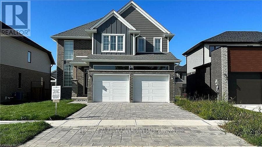 1st image of 63 Royal Cres