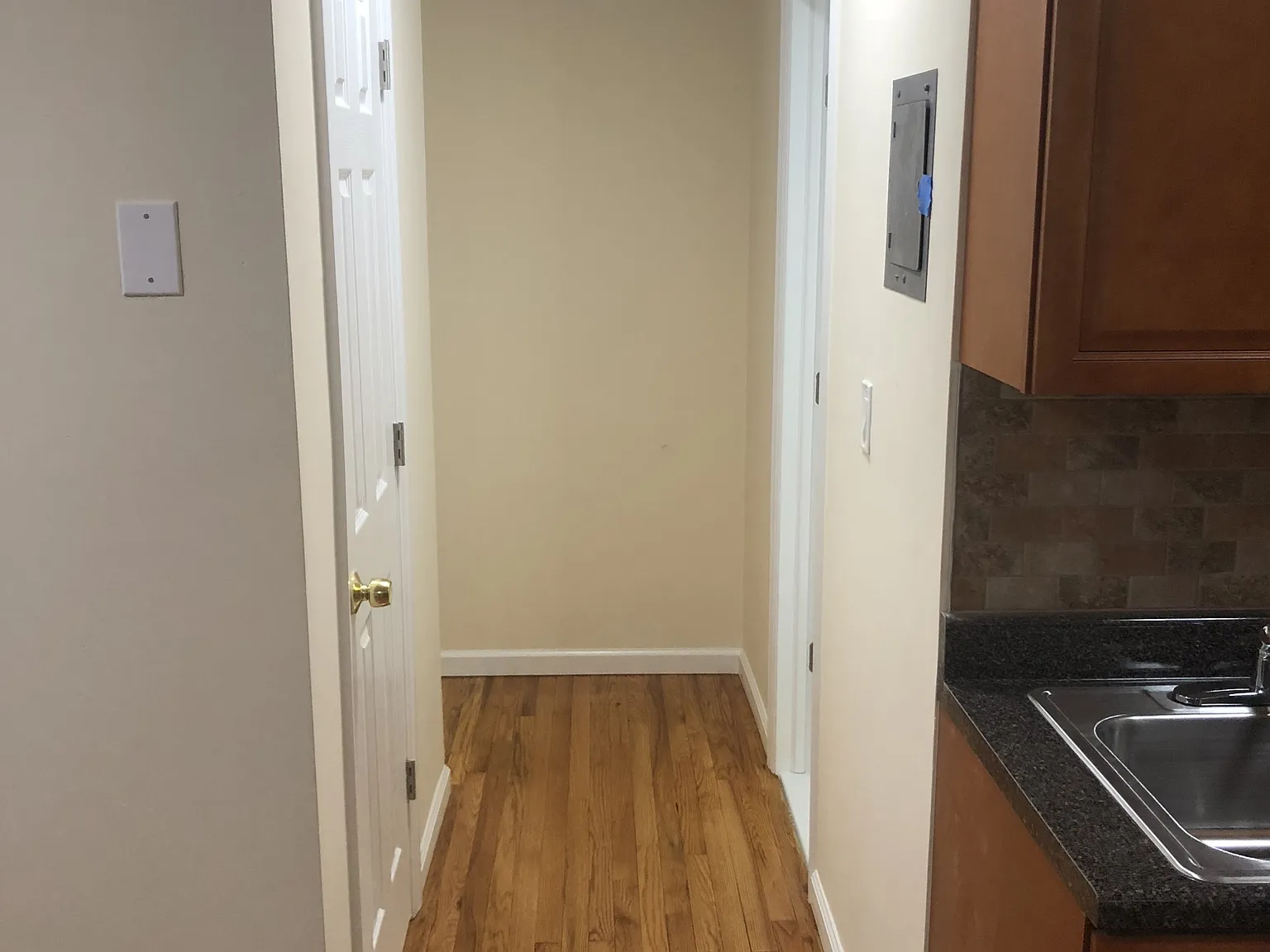 Res. at Riverhill 59 LLC: - 12B — Photo 2