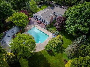 5 George W Finnerty Rd, Barrington, RI 02806