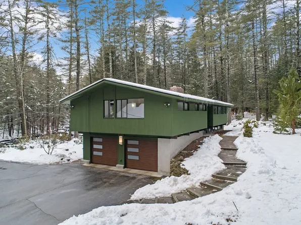 544 Forest Rd, Wilton, NH 03086