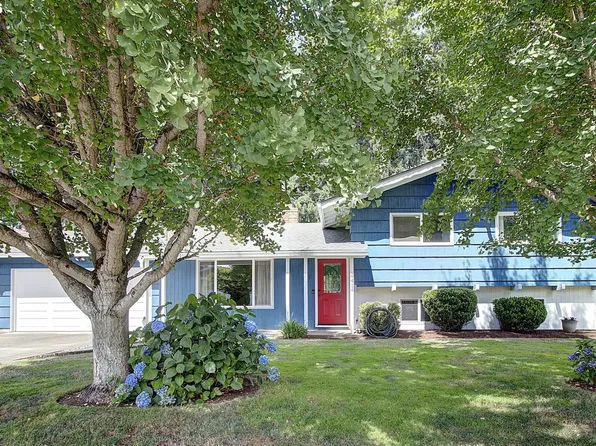 414 NW 69th St, Vancouver, WA 98665