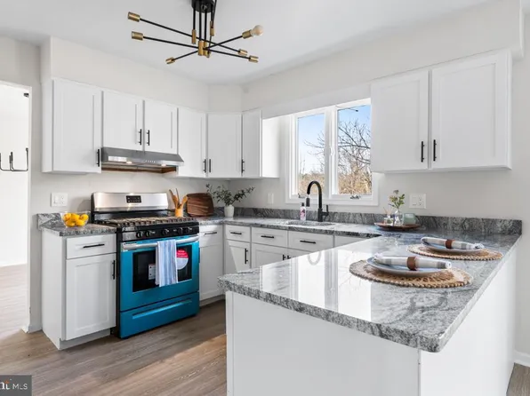 330 N Orchard Rd, Vineland, NJ 08360