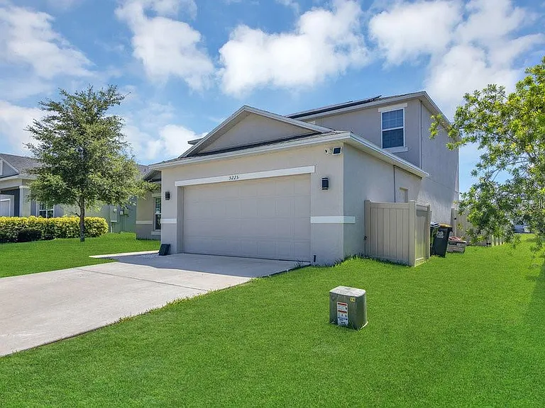 5225 Tuscany Ln — Photo 1